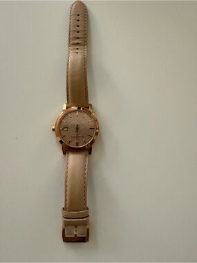 Authentic Burberry BU9014 The City Swiss Made Watch - Rose Gold / Beige Leather